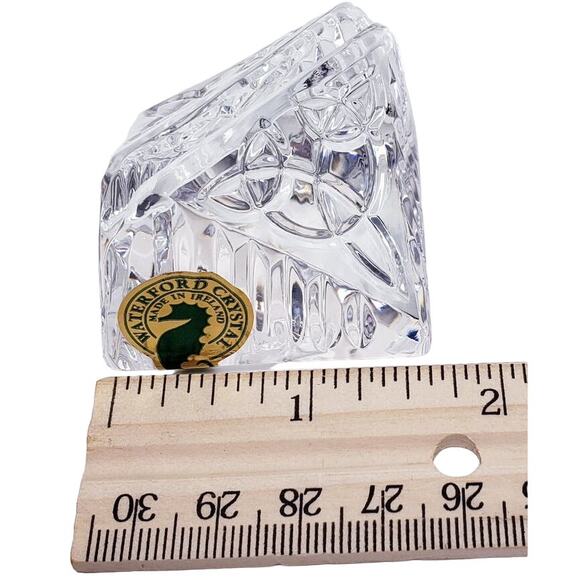 WATERFORD CRYSTAL WS Fionn's Knot Place Card Holders Set of 2 w/ Box *Tiny Flaw* - Picture 10 of 11